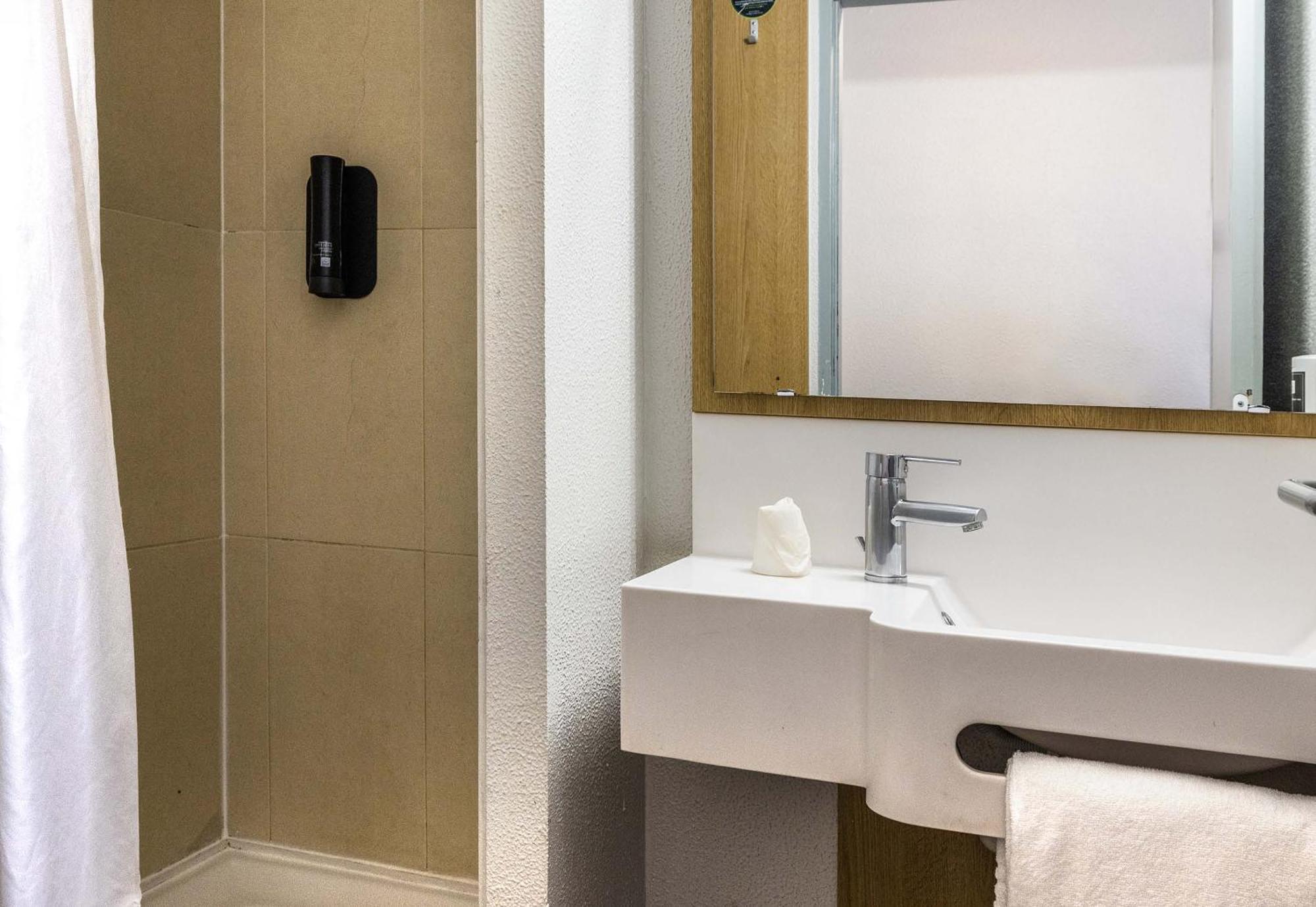 B&B Hotel Perpignan Nord Aeroport 外观 照片